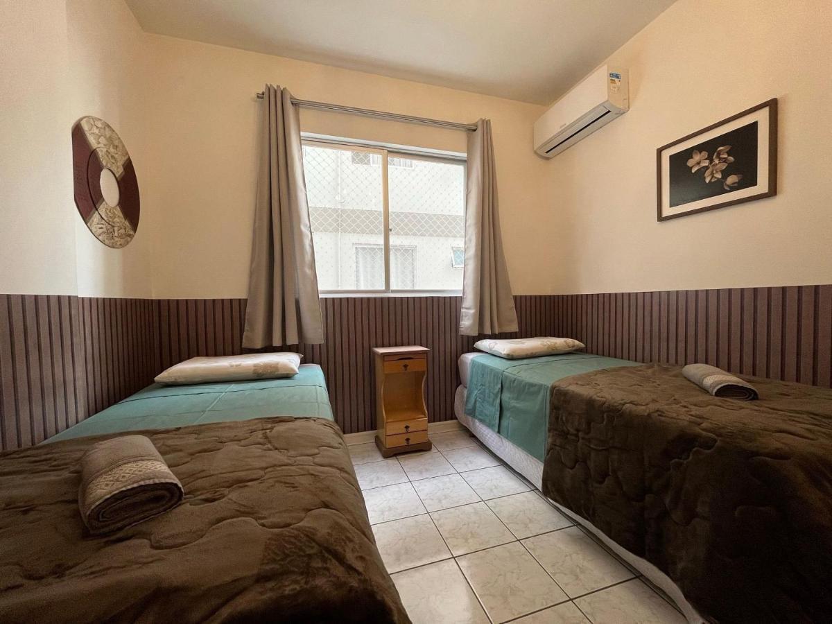 Apartamento Vb301 - Apto Completo, 2 Sendo 1 Suíte, Sacada Ampla Com Churrasqueira, Garagem, Kit E Internet Rápida